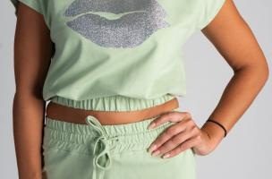 Fashionable set of cropped T-shirt with print Cleofe, mint