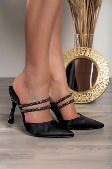 Heeled shoes with rhinestones, black