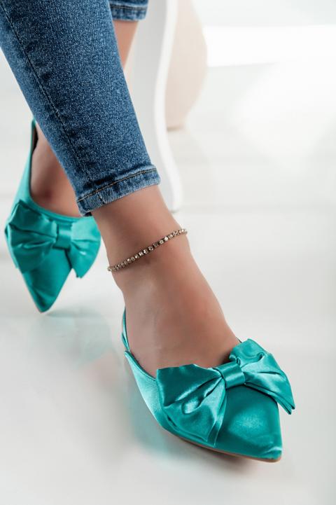 Shoes with decorative bow, green