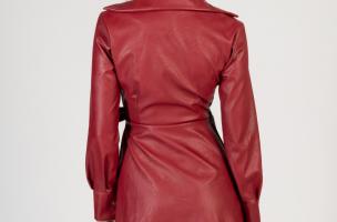 Elegant mini dress made of faux leather with folding Pellita, red