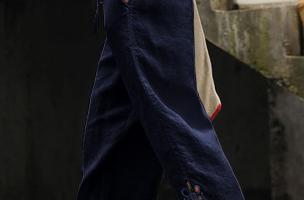 Elegant cotton trousers with lace trim, dark blue