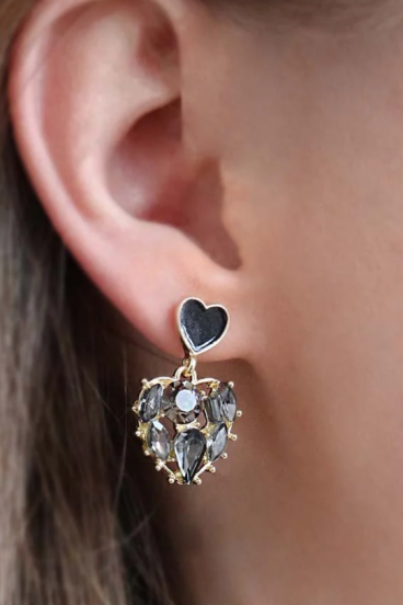 Elegant heart-shaped earrings, ART369, black