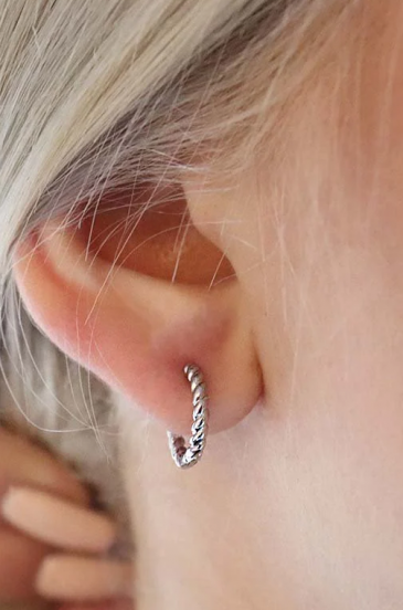 Mini earrings, silver color