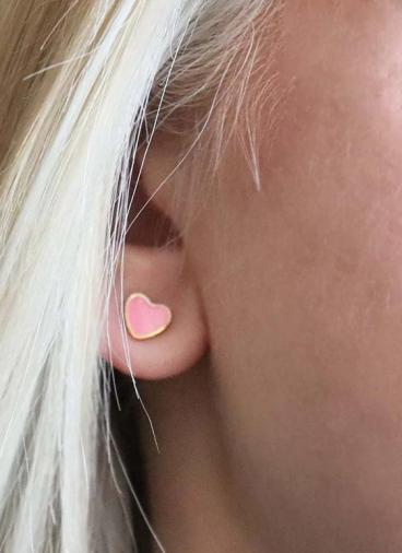 Mini heart shaped earrings, pink color