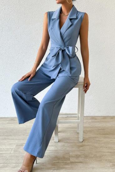 Elegant sleeveless blazer and pants set, blue