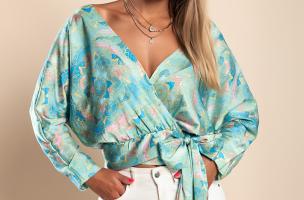 Elegant blouse with print Roveretta, light blue