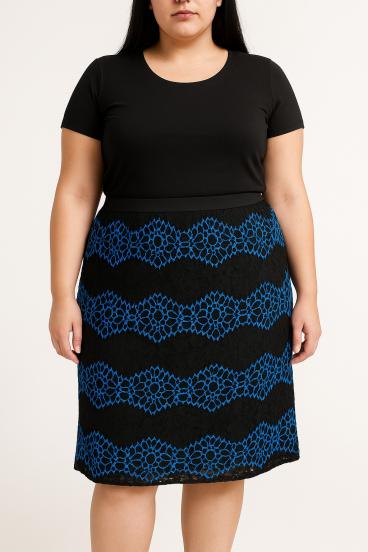 Plus size midi skirt, black