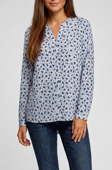 Plus size printed blouse, light blue