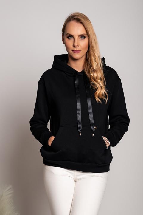 Long-sleeved hooded sport cotton T-shirt with wide straps Kamaria, black