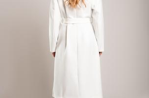 Elegant long coat with buttons, white
