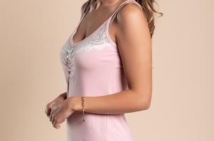 Short pajamas with print and lace, light pink