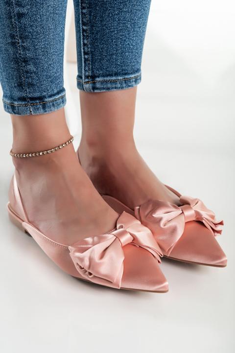 Shoes with decorative bow, leather